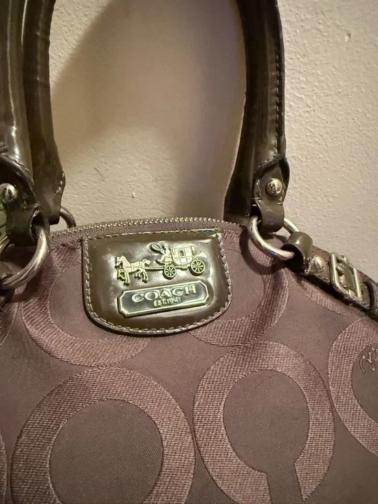 Coach Op Art Madison Lindsey Large Gray Handbag Satchel Tote $358 - Picture 3 of 12